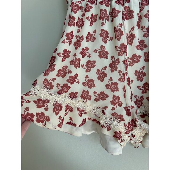 Tularosa x Revolve NWT Ashby Romper Cream + Red Florals Size Medium - Picture 4 of 14